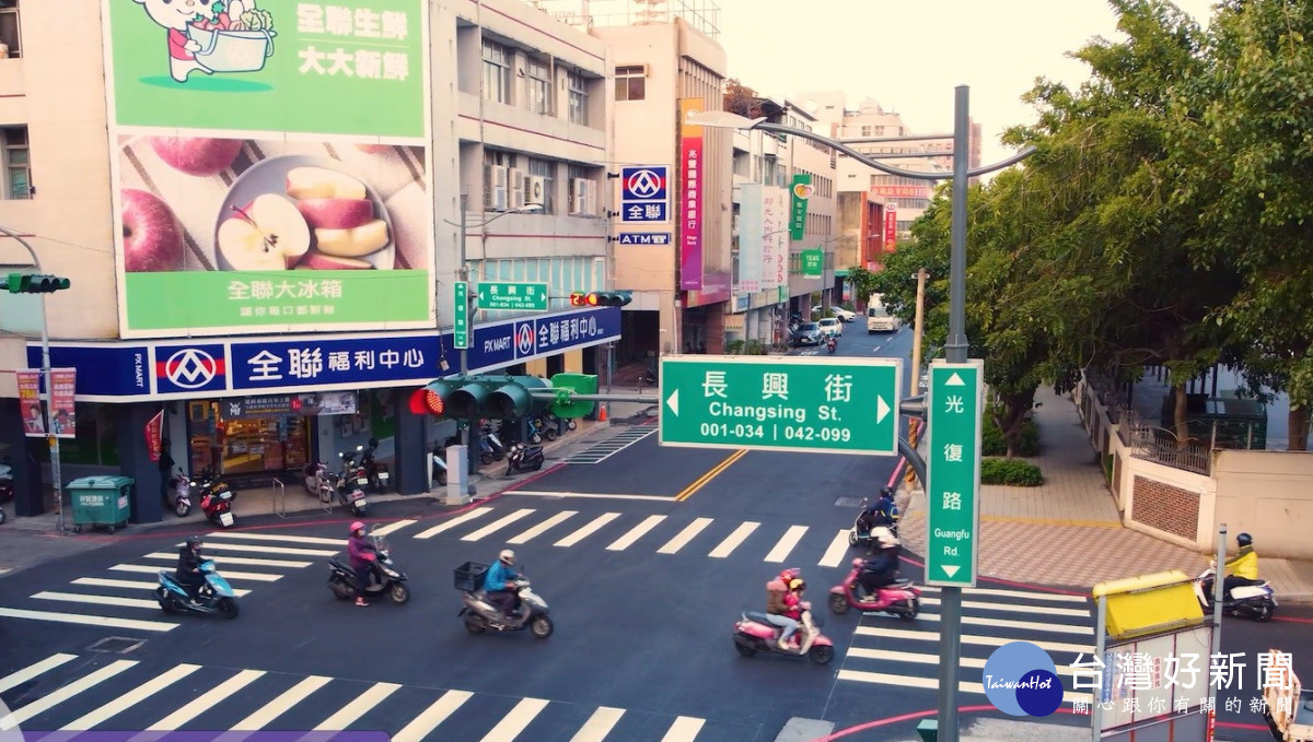 彰化縣內道路與行人使用空間。圖/彰化縣政府提供