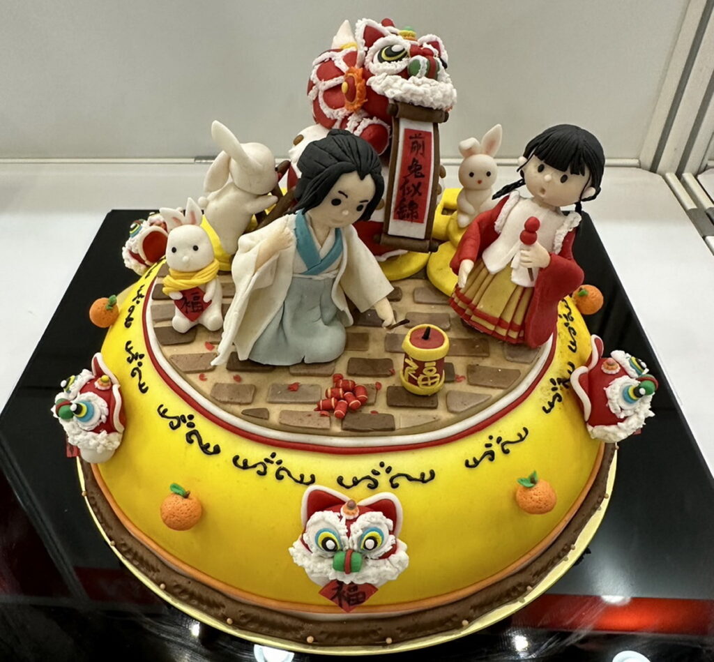 張毓菱以「新年開始,抬頭見喜!」作品奪得學生組亞軍。