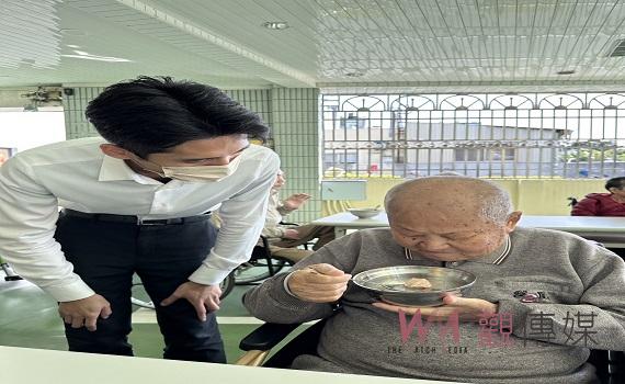 銀髮友善豬腳湯 軟嫰順滑長輩開胃