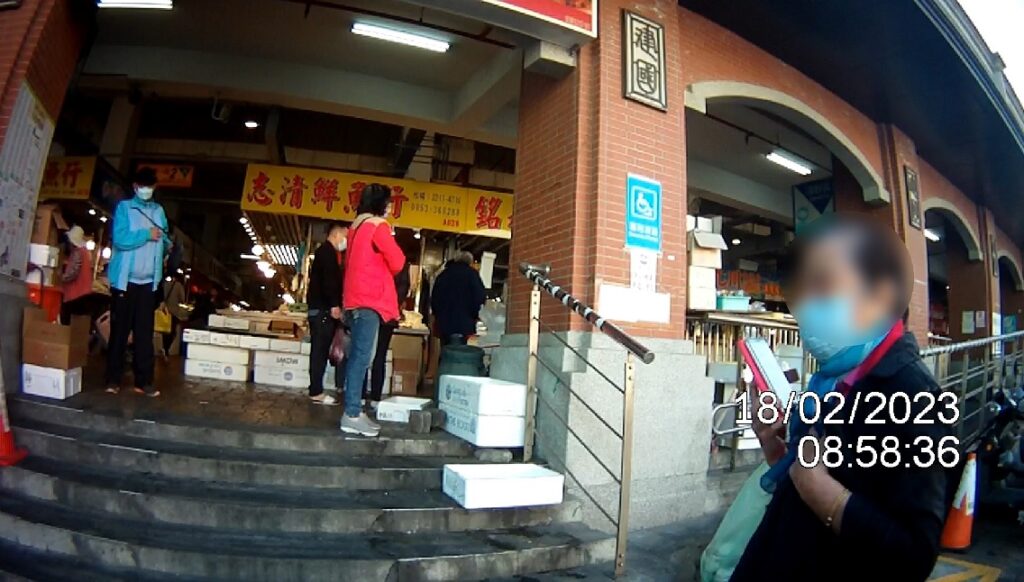 ▲ 陳姓婦人與被看護的姐妹花走散，急忙報警求助          (圖/台中市警察局 提供) 