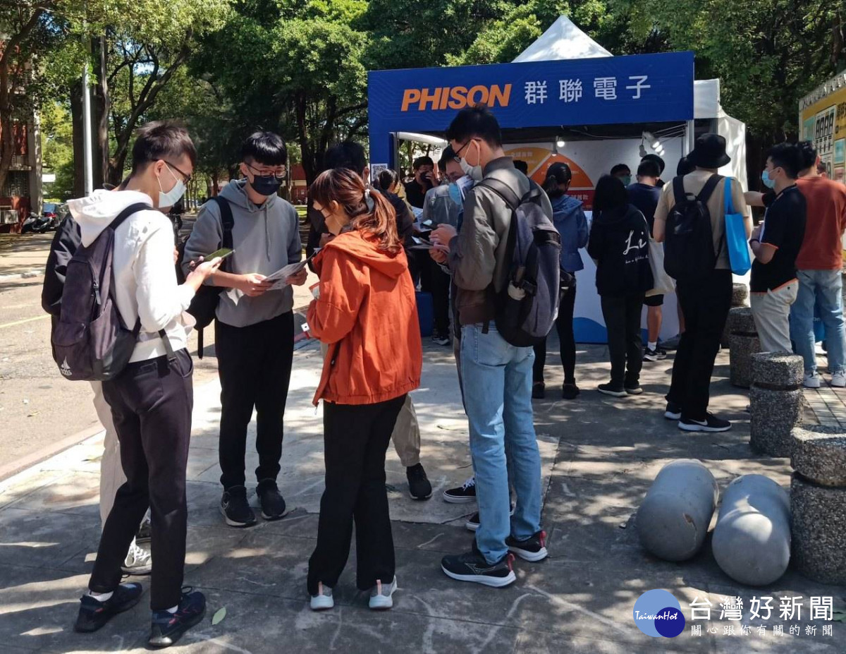 桃竹苗區校園徵才3月開跑 20場次釋逾7萬職缺。<br /><br />