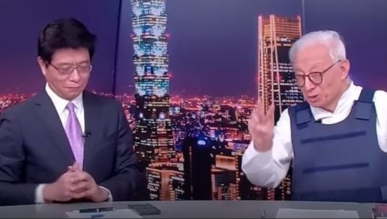 曹興誠接受《自由亞洲電台》專訪表示已申請回歸中華民國國籍。翻攝畫面
