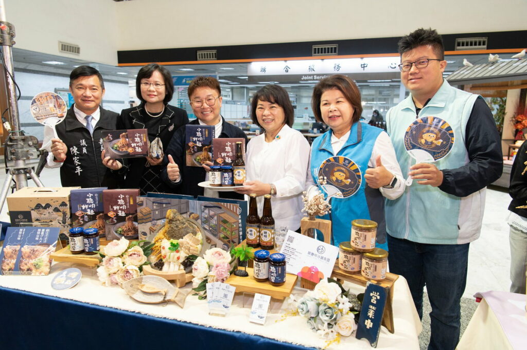 市長與業者合照