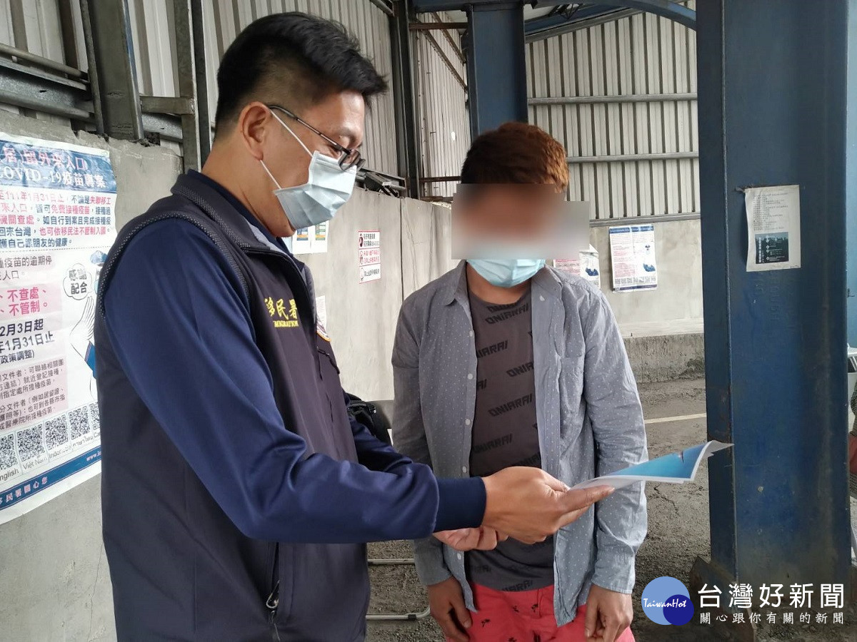 逾期居留緬甸僑生回鄉路坎坷 移民署擴大自行到案專案讓逾期者心中莫名感動