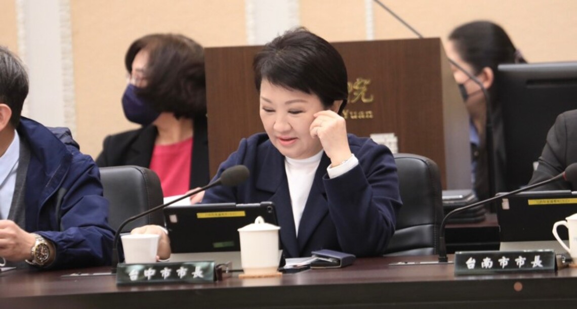 盧秀燕赴行政院會為搜救犬請命 獲財政部正面回應