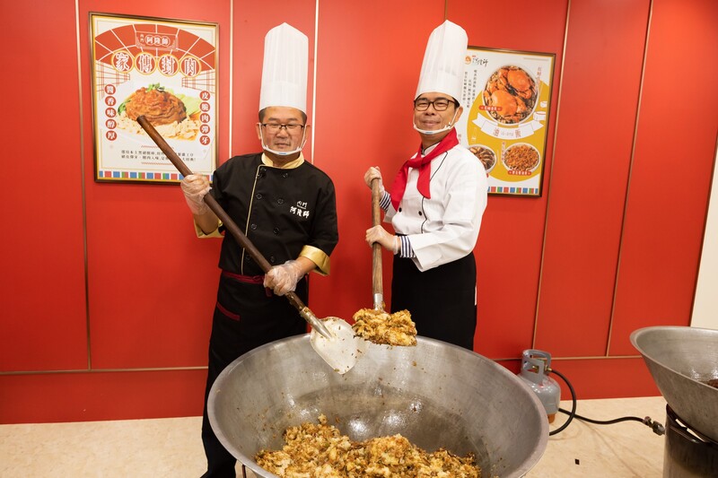 漾新聞|市長化身「阿邁師」上菜 推薦內門總舖師料理辦桌文化