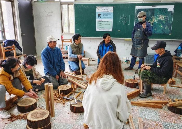 體驗國採材DIY 雙連埤手作柳杉原木凳