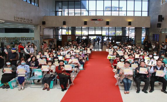 台中市女性藝術家邀請展 129位女性參展創新高