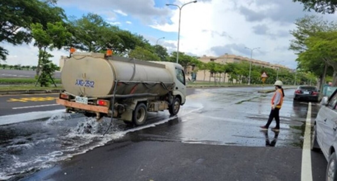 台南抗旱積極省水關閉戲水池