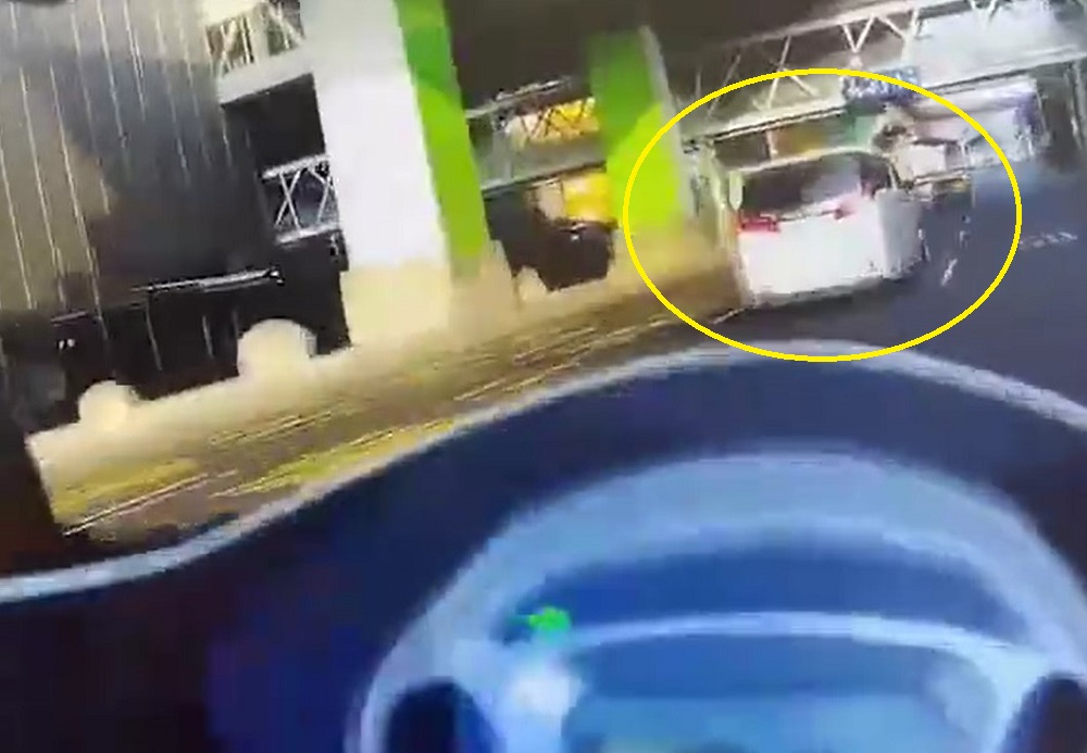 挺朋友烏龍砸錯車 線上警網攔逮8人球棒隊 57 202303061