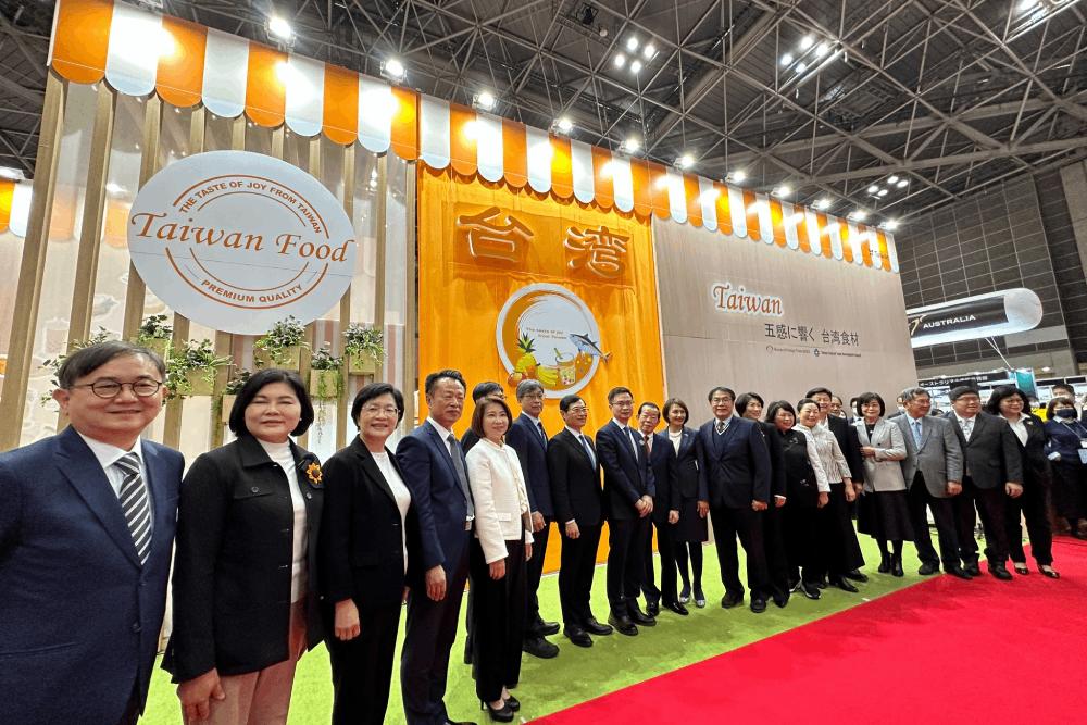 訪日行程/台9縣市長推廣農漁產 立委忙官方交流 72 周春米及蔡易餘等人考察日本/照片來自周春米臉書