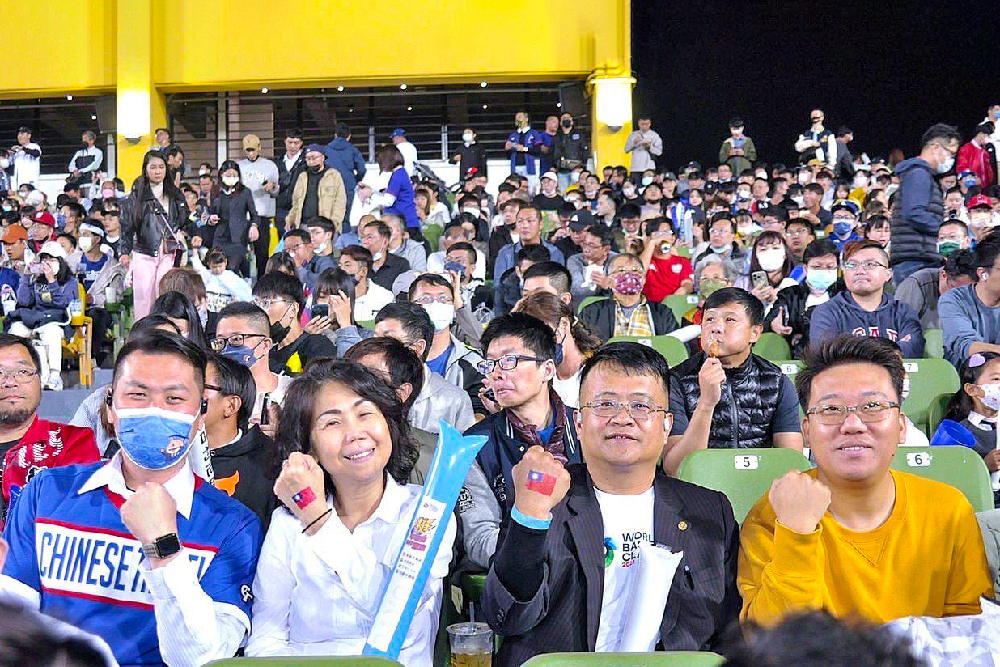 號召千人齊力為中華隊加油 永慶應援團與球迷相挺中華隊前往東京 82 新增專案 15 1