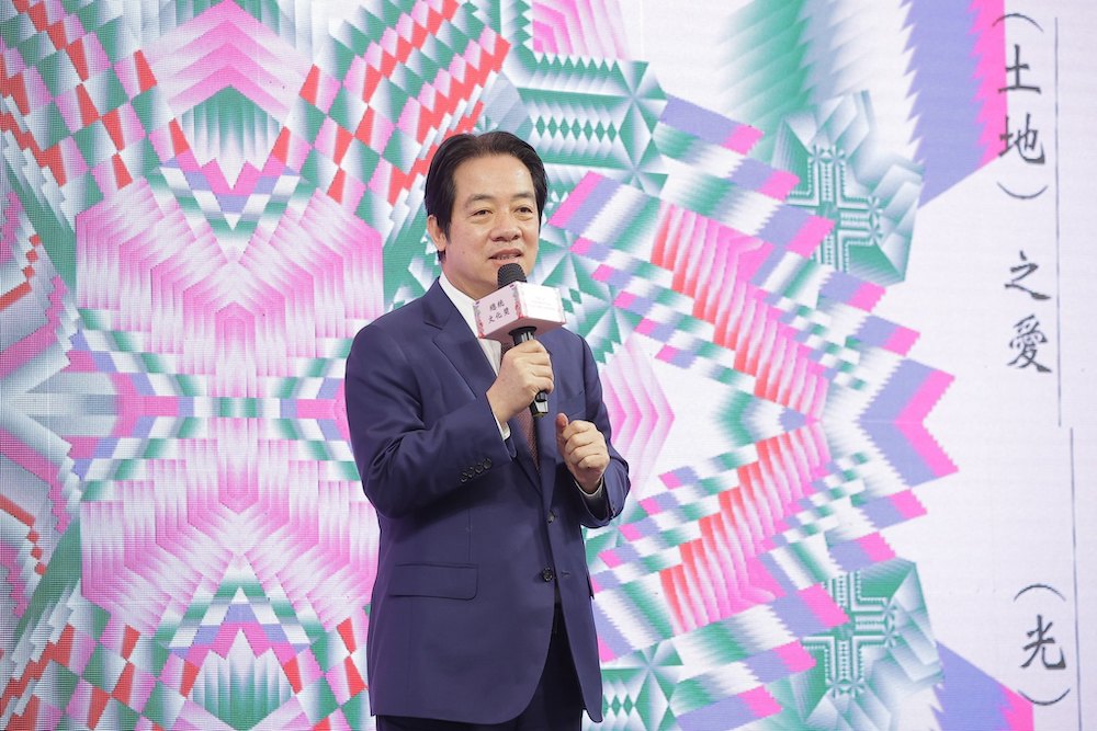 陸委會宣布恢復兩岸航點 民進黨:務實負責處理兩岸關係 76 3月9日副總統賴清德出席「第12屆總統文化獎徵選起跑記者會」。