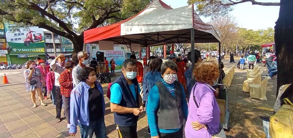 屏東市公所主導的贈樹苗，有些民眾反映不佳