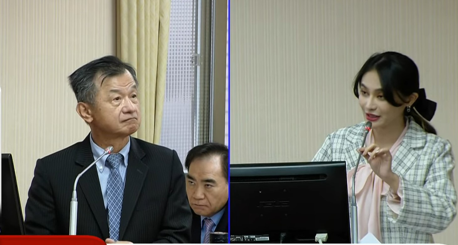 賴品妤(左)今就中國統戰電台滲透全台質詢陸委會主委邱太三(右)。翻攝國會頻道