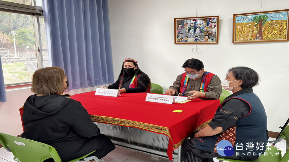 ▲旗山社福中心辦理「112年度原住民族語保母獎助計畫」族語保母遴選族語口說測驗。（圖／記者 許高祥 翻攝）