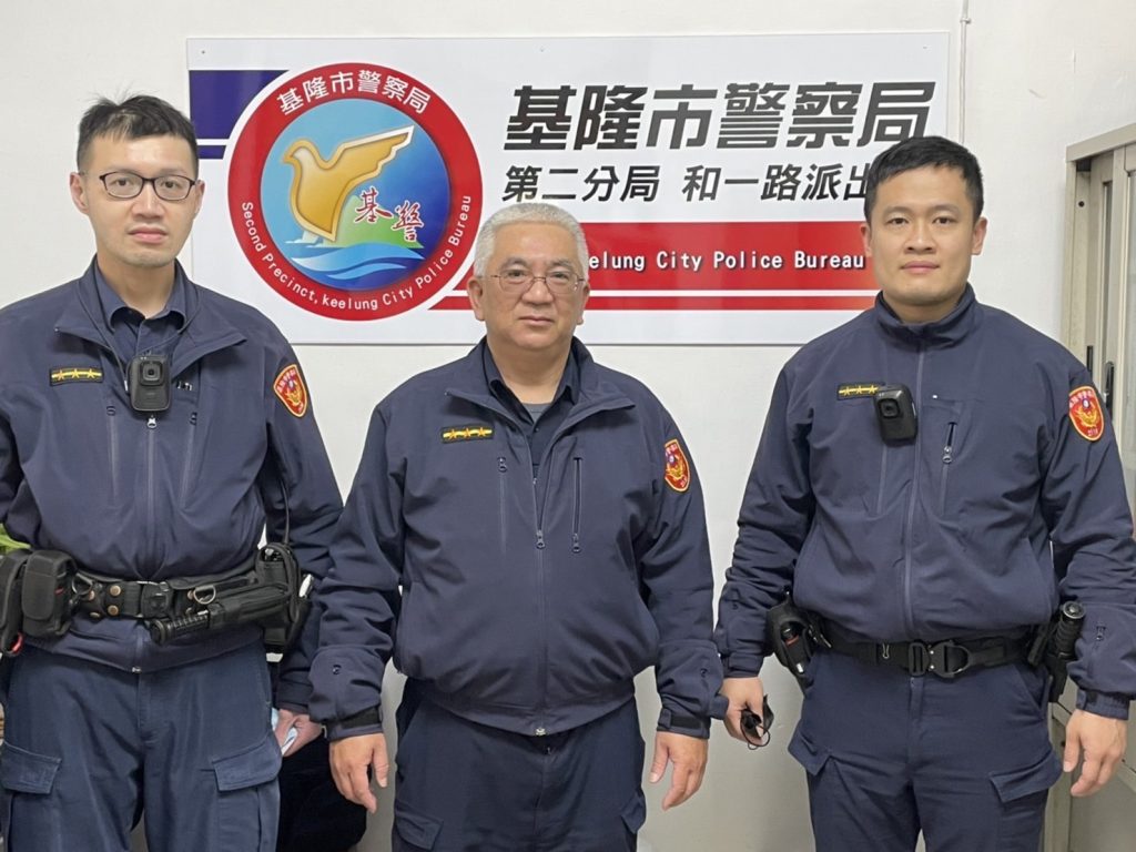警員林星辰(左)、林國禎(中)、警員鄭旭翔(右)