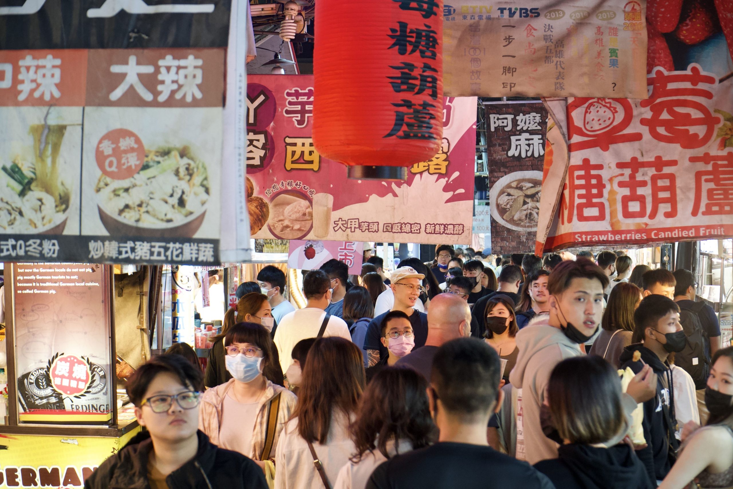 世運、大港演唱會最終日疏運順利高市府邀請歌迷留下來續攤