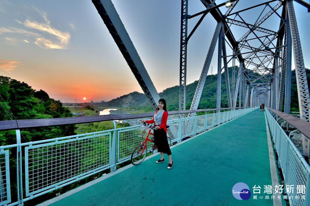 花樑鋼橋