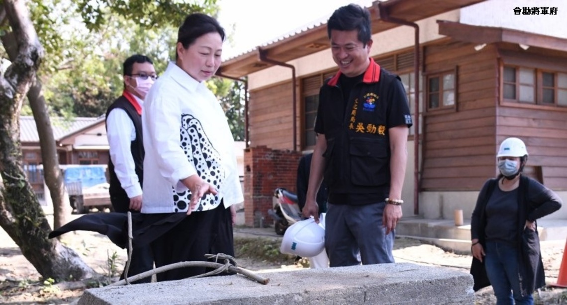 優化歷史建物成為高質感的藝文中心 徐榛蔚會勘舊中廣電台、將軍府及舊軍官宿舍