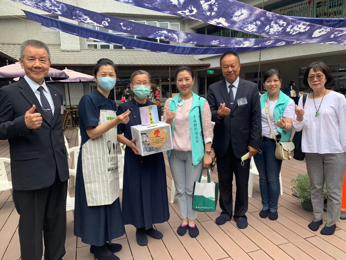 高雄市雲網路多媒體新聞協會參訪慈濟高雄靜思堂 並後續將大愛精神落實在工作生活中
