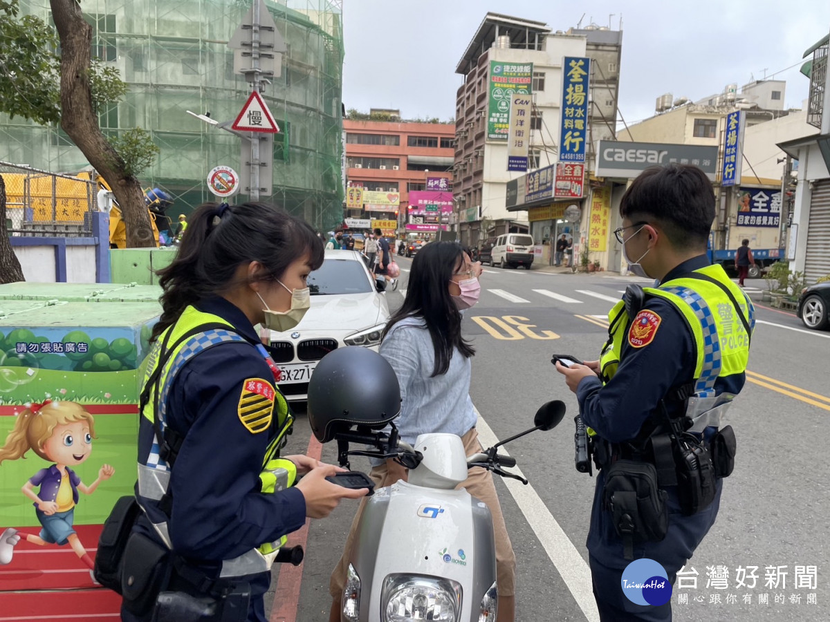 桃警局3月連續9日強化交通安全執法,交通事故下降28.7%。