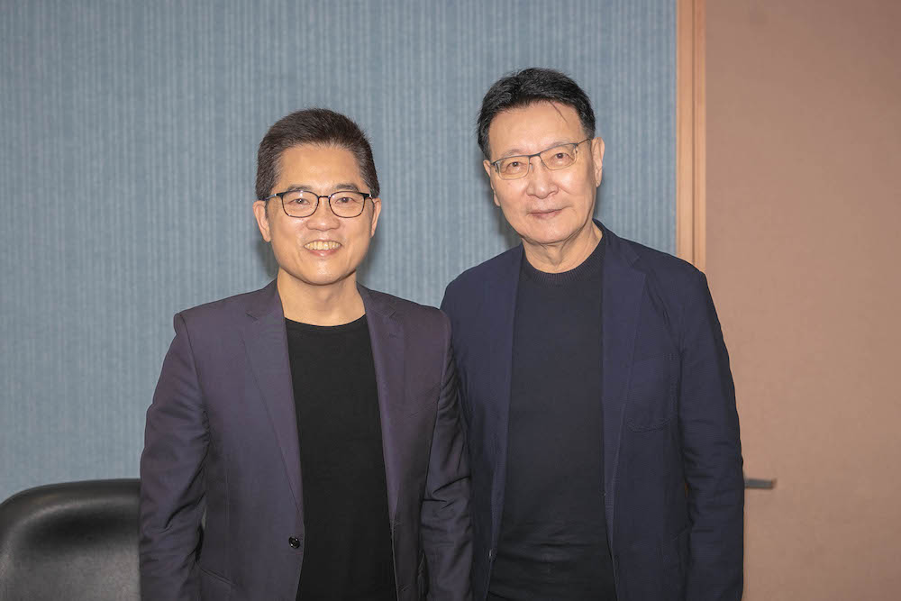 趙少康會黃健庭 要黨中央盡快徵召:要拖我就辦辯論會 68 國民黨秘書長黃健庭30日上午拜會中廣董事長趙少康。