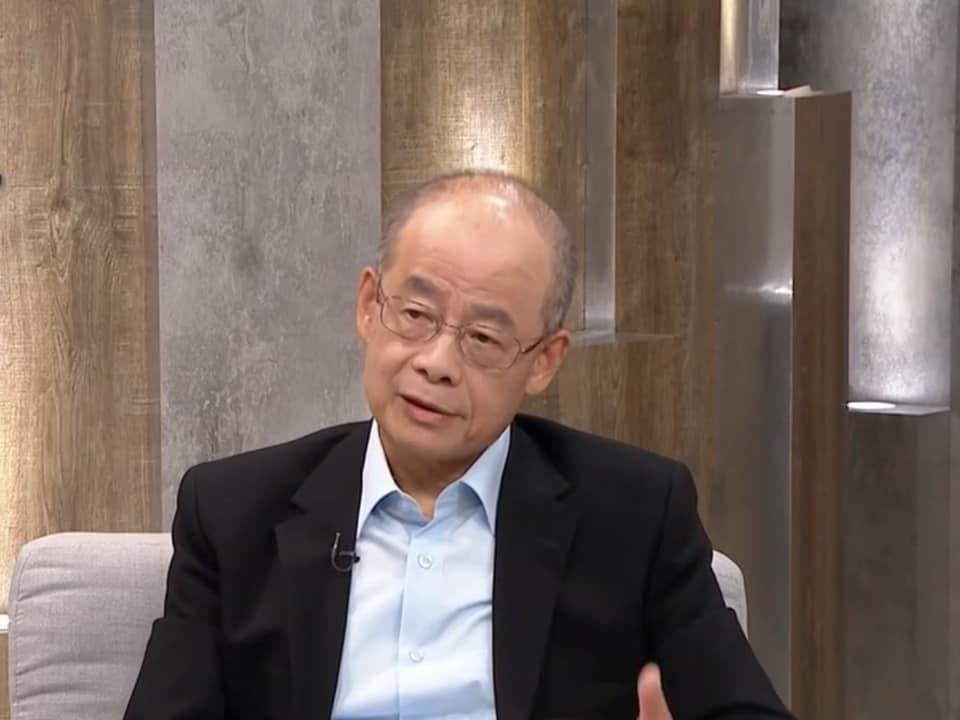 旅美教授陳時奮筆名「翁達瑞」,去年選舉期間在臉書指新竹市長高虹安、調查官余正煌論文抄襲遭兩人提告,北檢調查後予不起訴處分。翻攝翁達瑞臉書