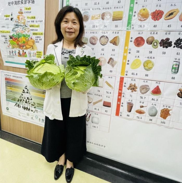 雲基購贈高麗菜支持農民 營養主任教您怎麼吃