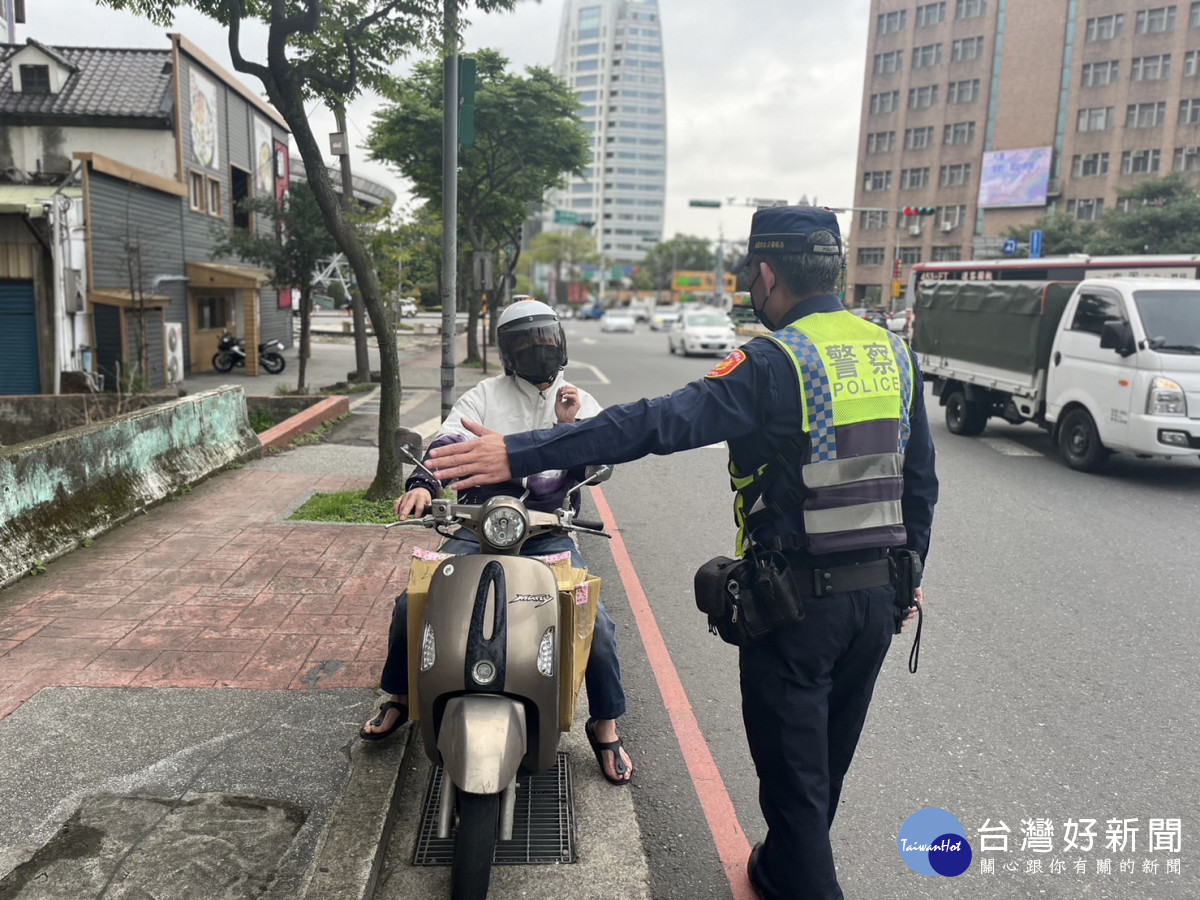 路權違規裁罰加重首日桃警取締441件,行人事故減少4.7%。