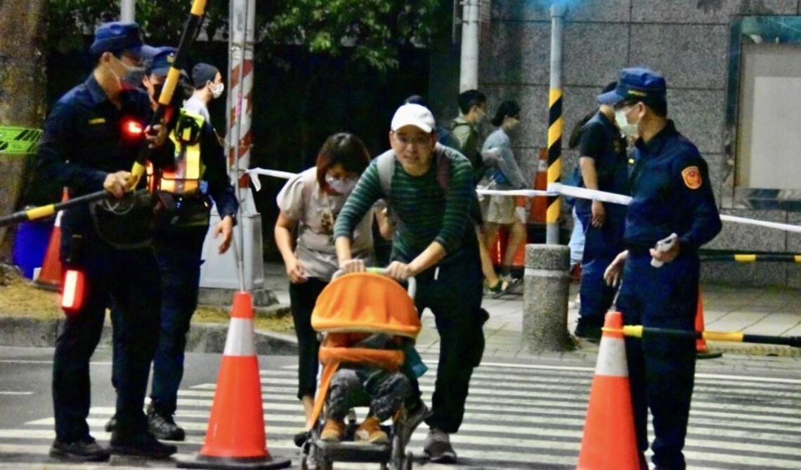 五迷妹力無限 樂遊大港 高市警陪您不孤單