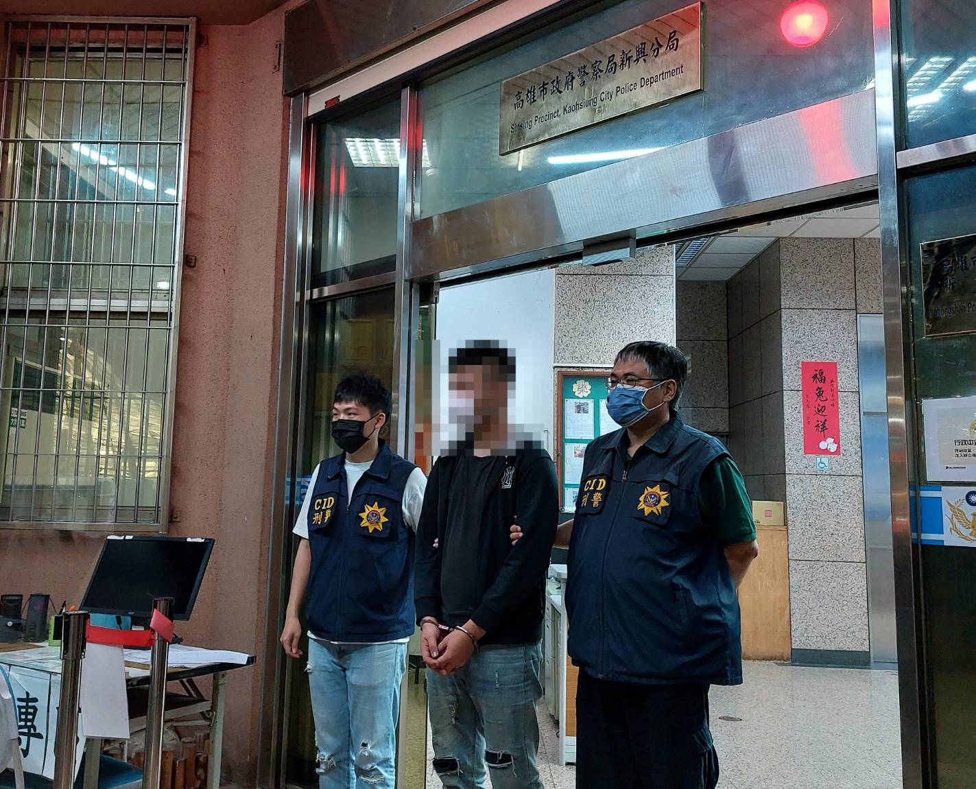 毒品咖啡包也標榜名牌新興警緝毒搜出近700包