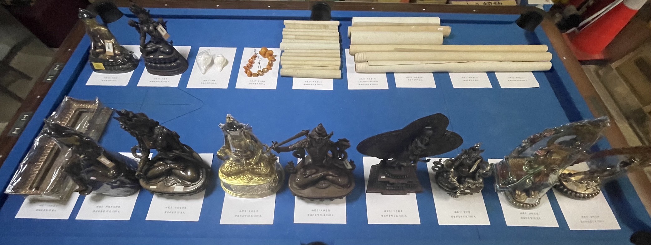 知名佛俱店遭竊的藝品。(記者徐煜勝翻攝)