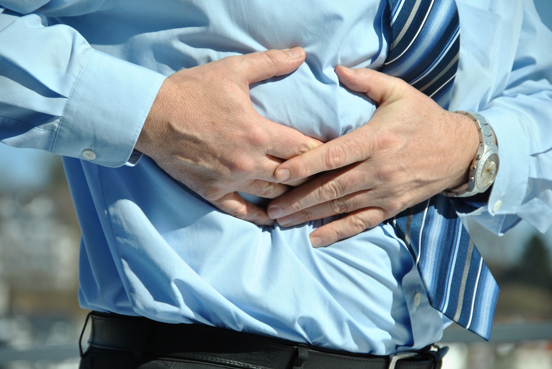 stomach-pain-2493327_1920 (1)