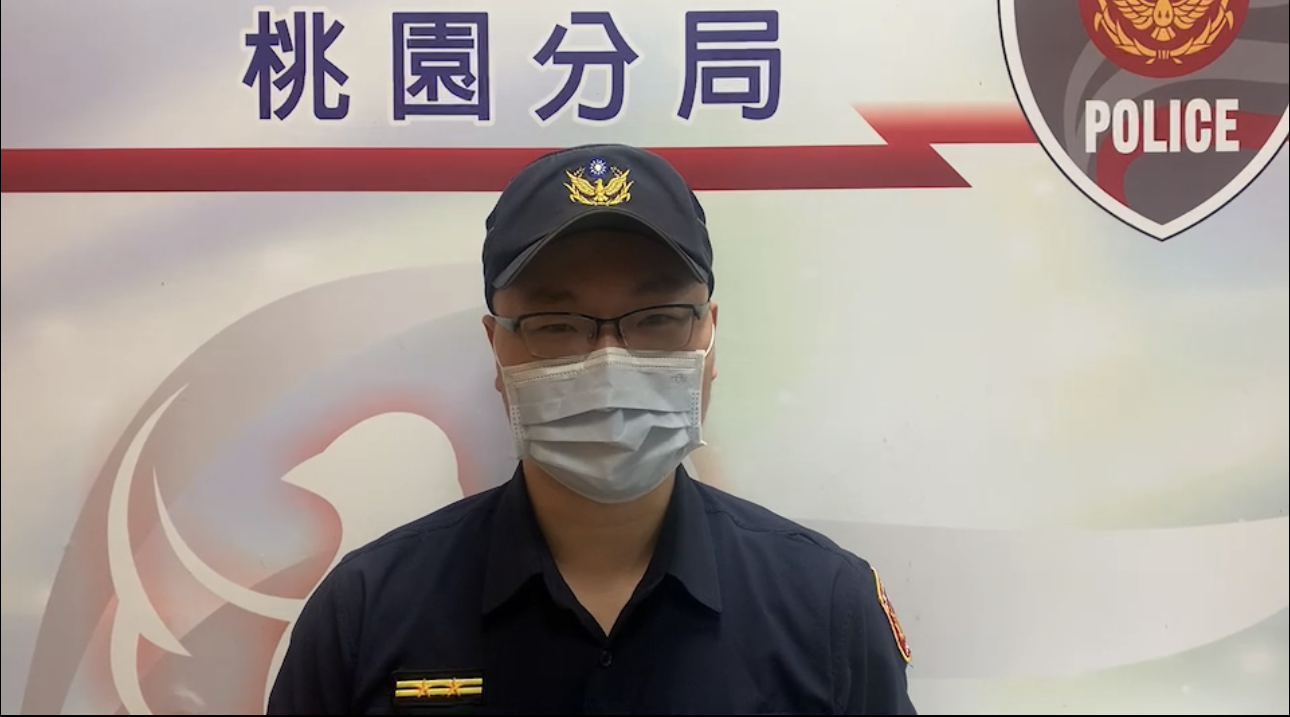 中路所所長吳政哲說明案情畫面。(記者吳登國翻攝)