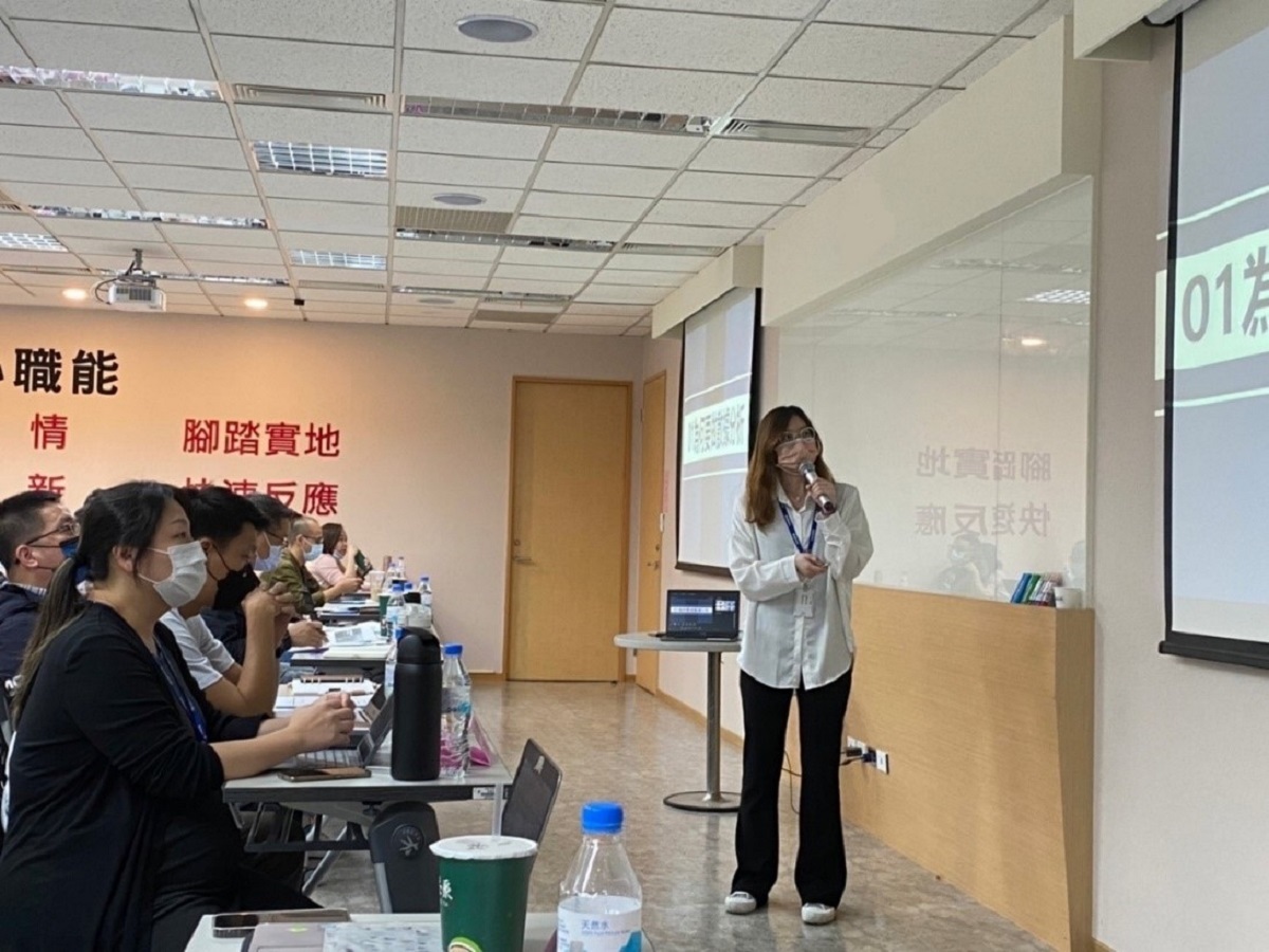 就創業雙軌職輔並進 讓學子畢業即就業