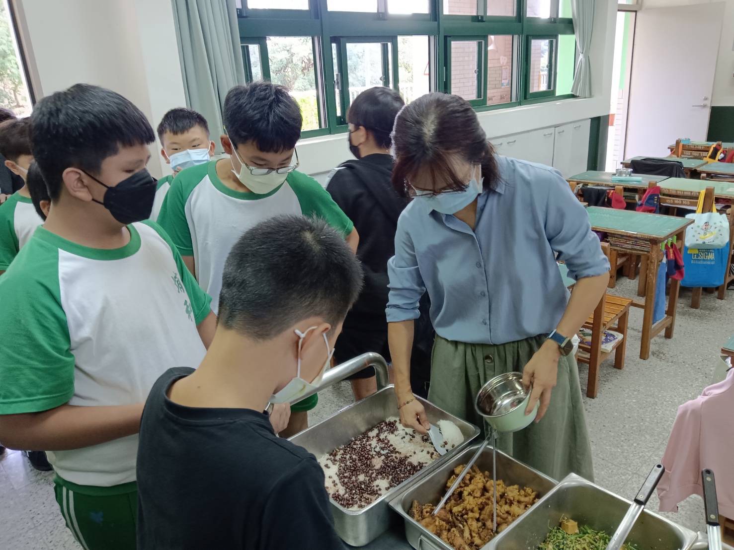 國教署推「學校午餐大數據、營養烹調」 讓孩子吃得更健康
