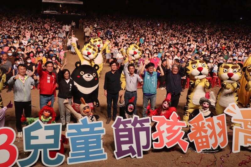 漾新聞|紙風車「雞城故事」與「愛虎大遊行」 高雄兒童節好好玩