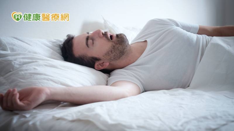 打呼不停、睡不飽、精神差 中年男減13公斤重拾健康