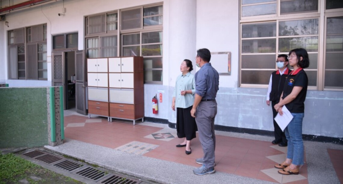 徐榛蔚視察中原、明義國小 完善校園硬體設施