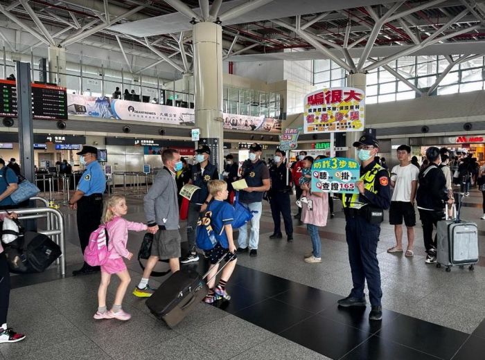 嘉警打詐 正面決戰 「識詐教育宣導全民一起go」