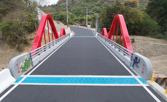 克服地勢維持交通不中斷 霧峰區北坑二號橋改建完工