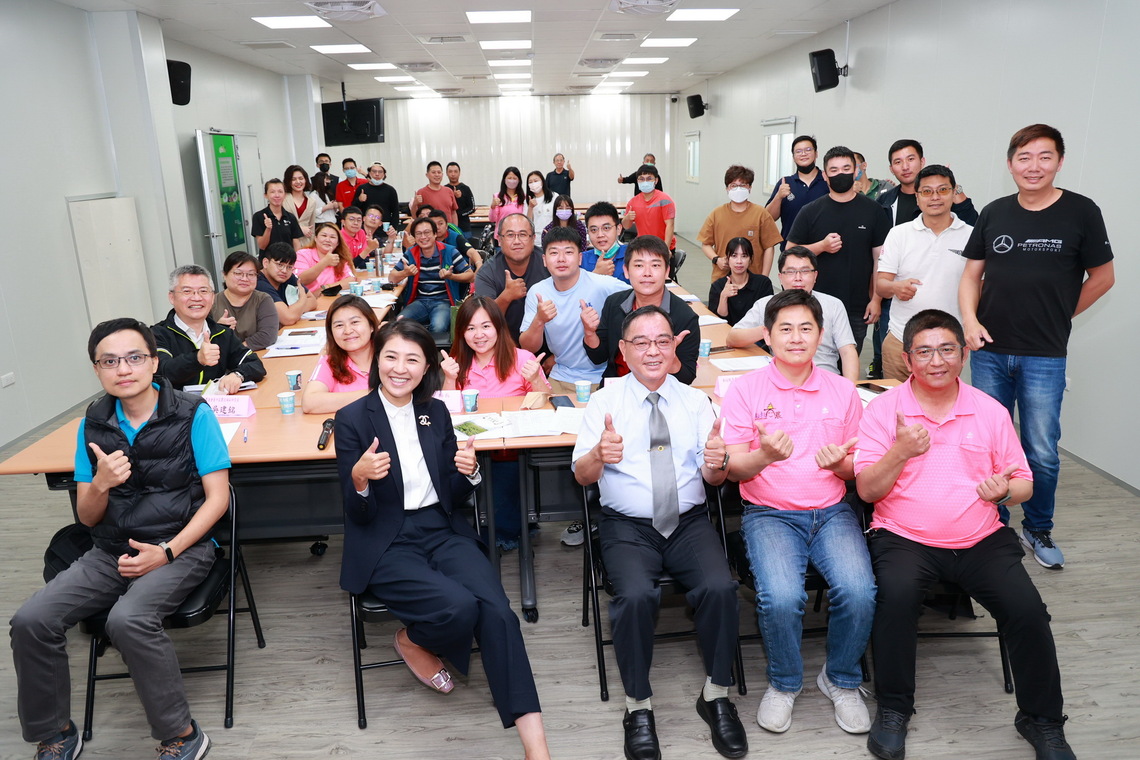 許淑華縣長聽取青農意見 期建立共同識別標章