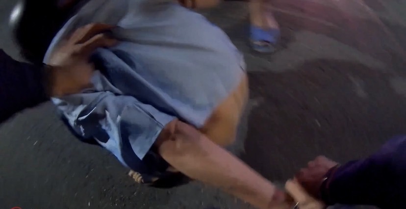 藏毒腰間遇警盤查遭起出企圖逃逸警民合力逮