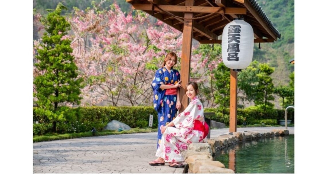 六龜花旗木浪漫迎賓 東高雄賞花泡湯送好康