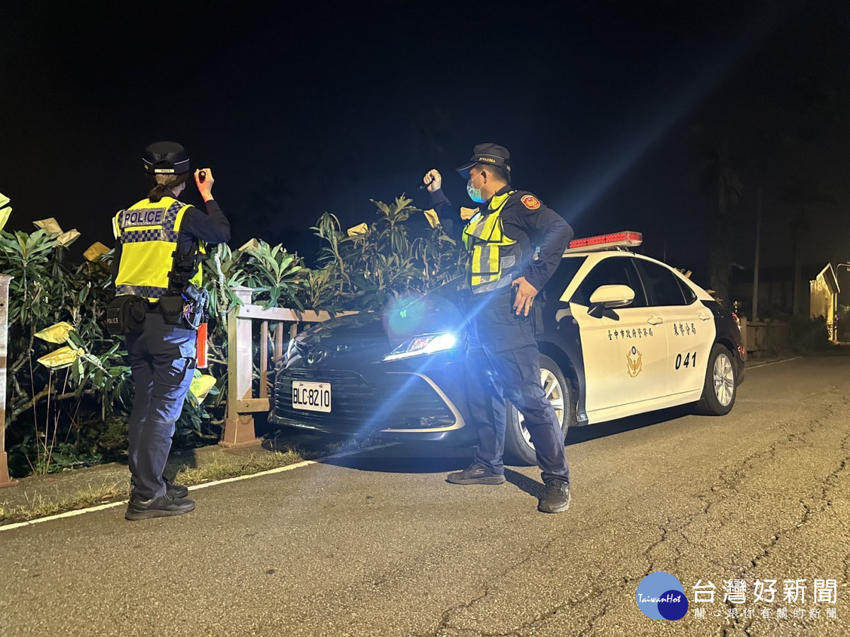 新社分駐所啟動枇杷護農專案,晚間並加強產業道路、偏僻處所之果園巡視。