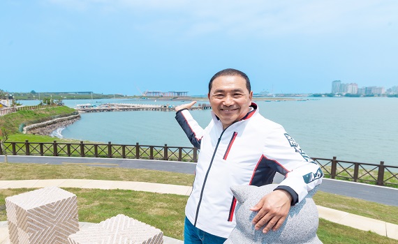 新北添打卡新景點!八里左岸漫步廣場完工