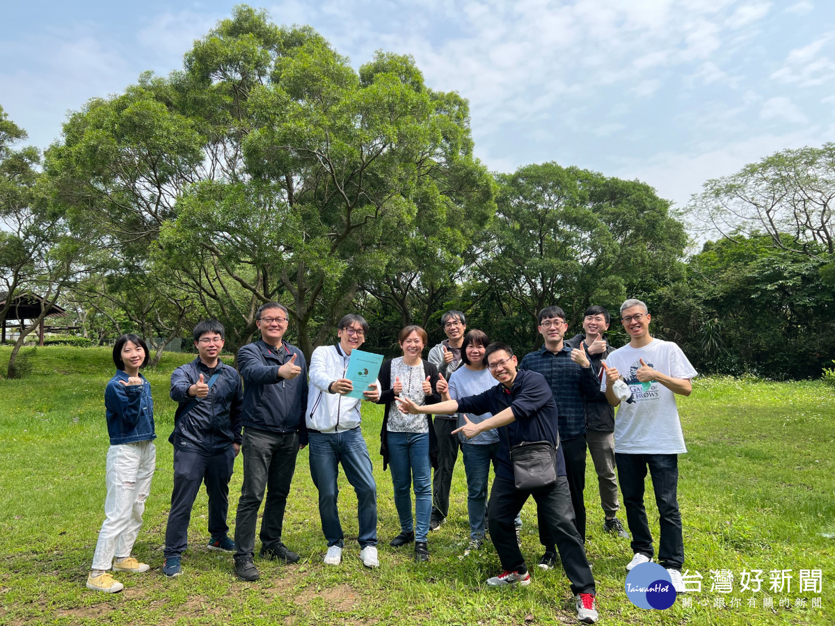 桃園市率全國之先,核發第一件農牧用地露營場土地使用許可。