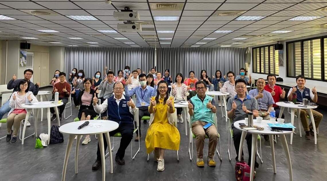 網路傳播新時代，高雄區監理所專家授課提升服務品質！