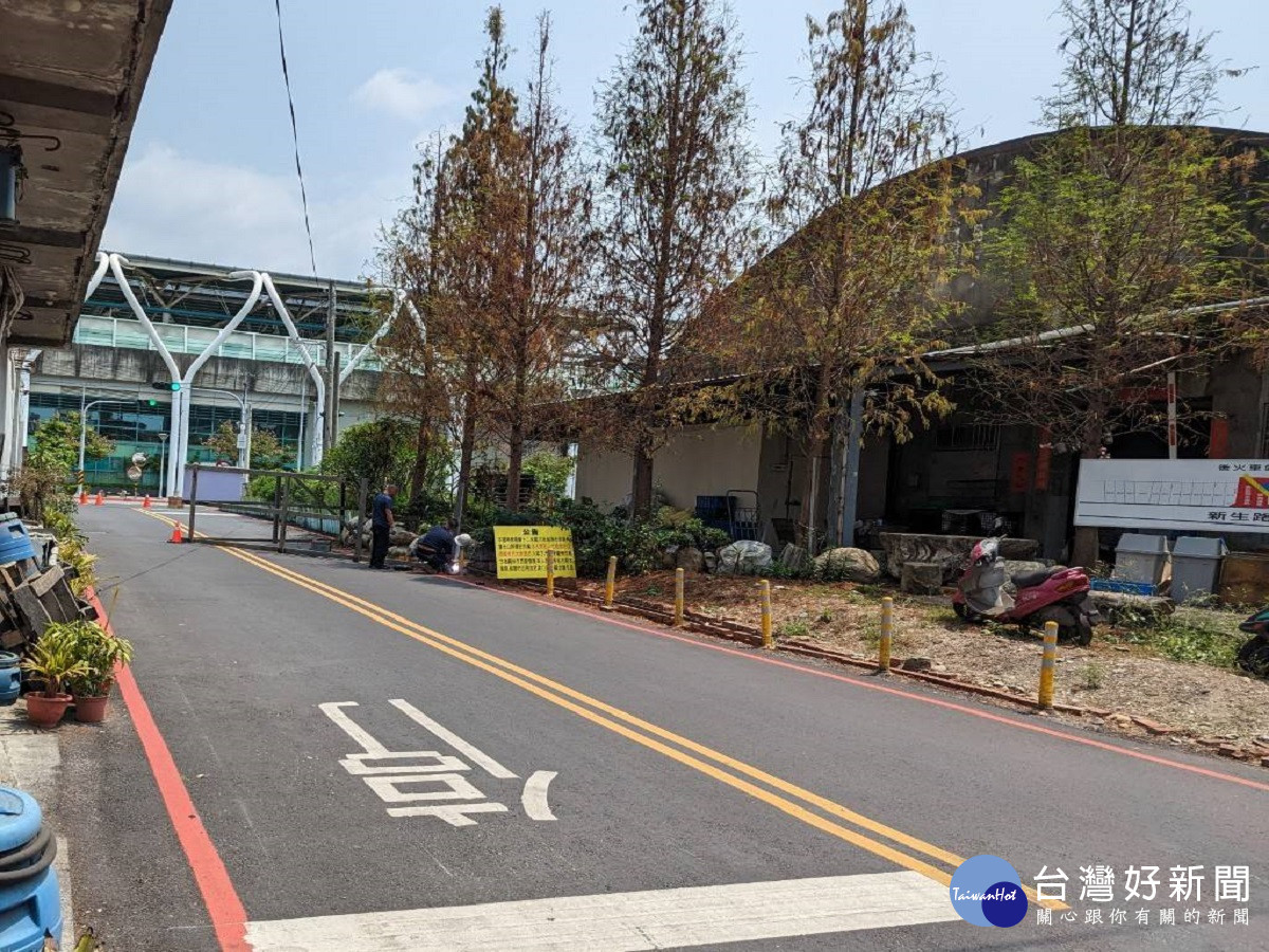 員林火車站後站近日遭地主封閉 市公所將持續溝通協調亦研商加速徵收